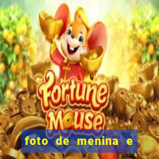 foto de menina e menino juntos fake